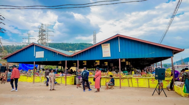 Umujyi wa Kigali wasabye abakora ubucuruzi butemewe kwibumbira mu ...