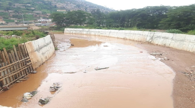 Umujyi wa Kigali watangiye gusana ruhurura ya Mpazi bikazatwara hafi ...